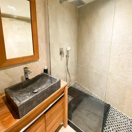 Apartment Entier Antibes, France Antibes